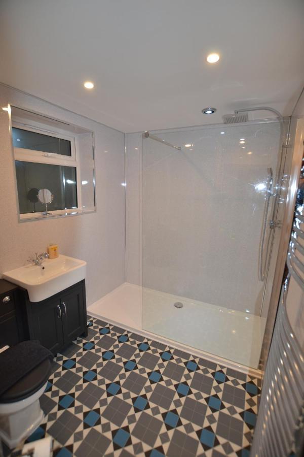 Mayflower 2 Bed Boutique Apartment - Stayseekers Salisbury Eksteriør billede