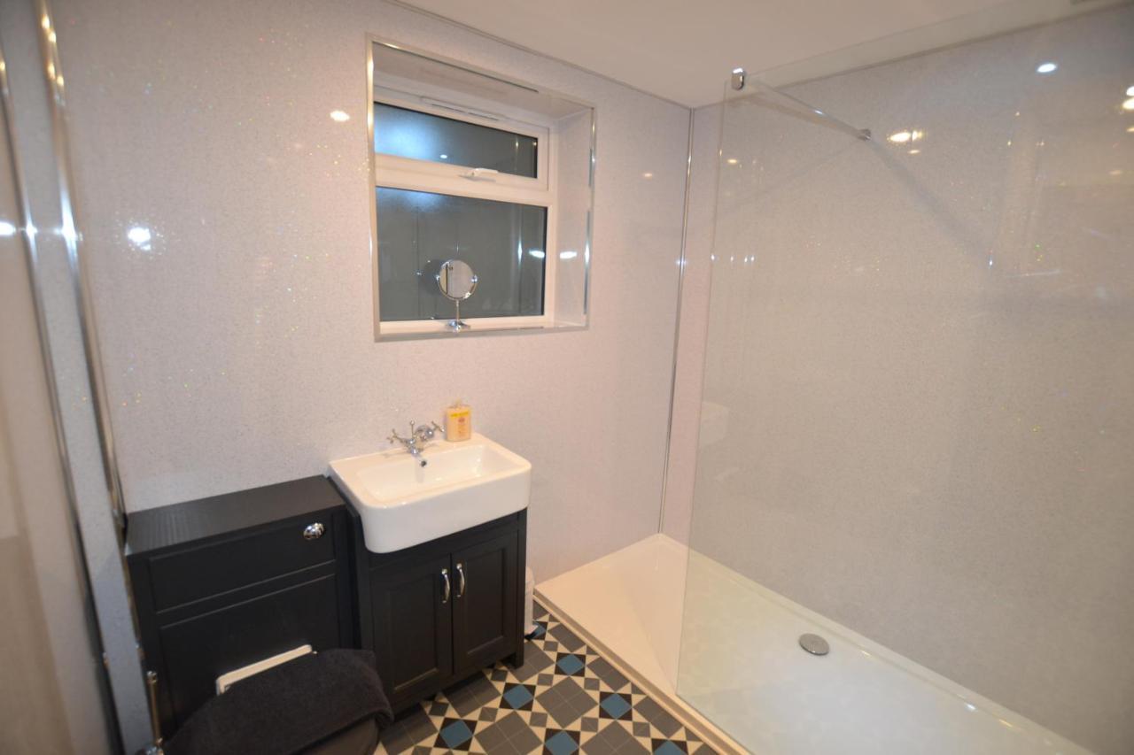 Mayflower 2 Bed Boutique Apartment - Stayseekers Salisbury Eksteriør billede